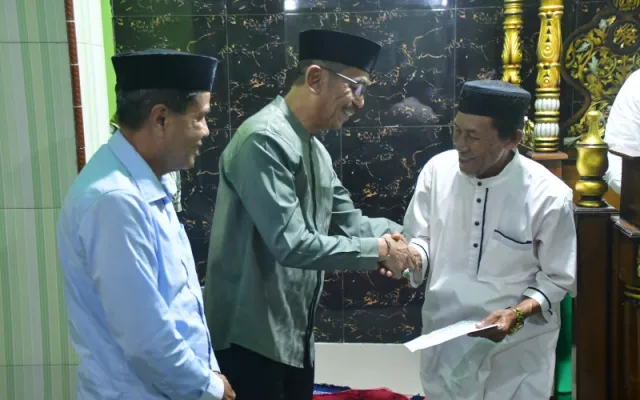 Safari Ramadan di Sinjai Borong, Sekda Ajak Warga Perkuat Sinergi demi Kemajuan Daerah