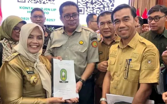 Hadiri Rakornas, Bupati Ratnawati Tegaskan Langkah Antisipasi Kemarau Panjang