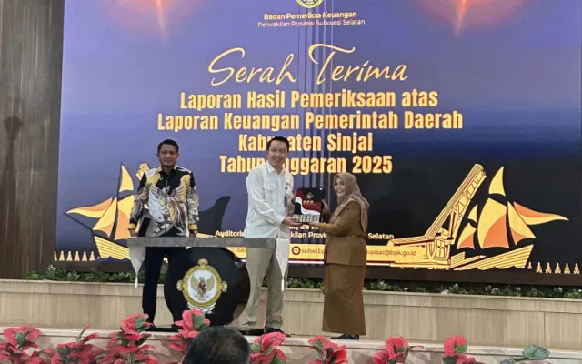 Bupati Sinjai Terima Penghargaan WTP ke-10 dari BPK RI
