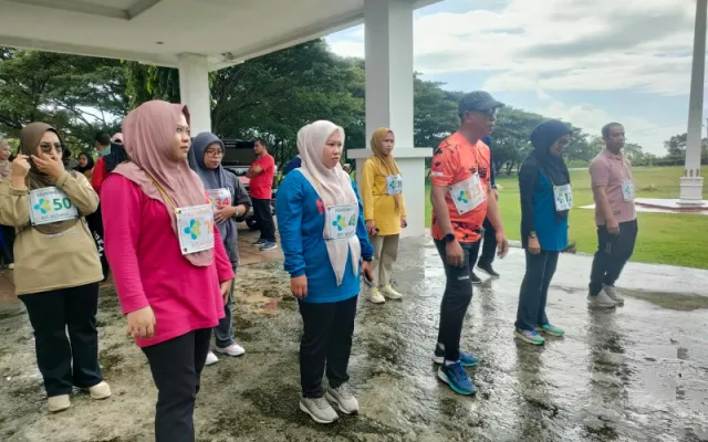 Pacu Produktivitas Kerja, ASN Setdakab Sinjai Jalani Tes Kebugaran, Dipantau Langsung oleh Sekda