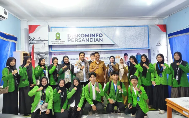 Diskominfo Sinjai Terima 15 Mahasiswa Magang IAIN Bone, Ditempatkan di Radio Bersatu dan Sinjai TV