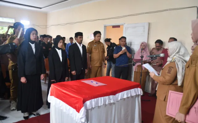 Bupati Ratnawati Tekankan Sinergi BPD dan Pemdes saat Lantik Tiga Anggota BPD PAW