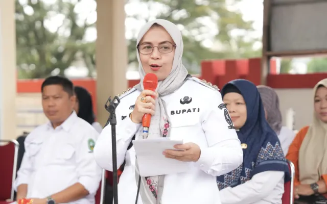 Hari Bidan Nasional 2026, Bupati Ratnawati Arif Apresiasi Dedikasi Para Bidan