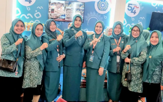 Ketua TP PKK Sinjai Hadiri Puncak Peringatan HKG PKK ke-54, Perkuat Sinergi Wujudkan Indonesia Emas 2045