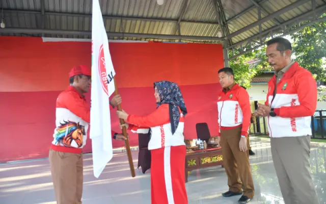 Bupati Sinjai Lepas Kontingen Porsenijar VII Sulsel, Targetkan Prestasi dan Sportivitas