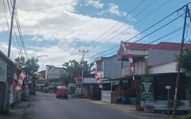 Menuju Puncak HUT RI, Pemkab Sinjai Minta Warga yang Belum Pasang Bendera Segera Berpartisipasi