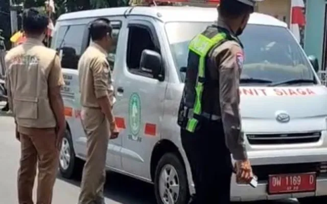 Sekda Sinjai Pimpin Penertiban PKB, Kendaraan Dinas Tak Luput dari Pemeriksaan