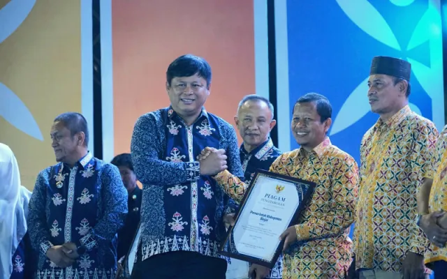 Kabupaten Sinjai Raih Juara I Stand Terbaik Expo K-UMKM Harkopnas ke-79 SulSel