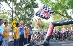 Ratusan Pecinta Sepeda di Sinjai Meriahkan Fun Bike Surya Sidenreng II