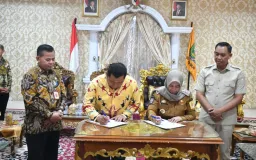 Bupati Sinjai dan Bupati Penajam Paser Utara Teken Kesepakatan Kerja Sama Pembangunan Antardaerah