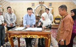 Perluas Kesempatan Kerja, Bupati Sinjai Teken MoU dengan PT Micro Madani Institute