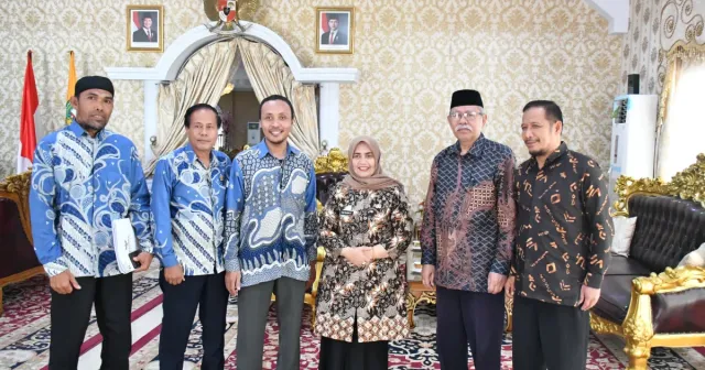 Baznas Sinjai Laporkan Program Rumah Layak Huni dan Penguatan Zakat ASN kepada Bupati