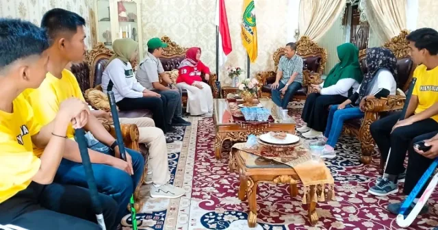 Ratnawati Arif Lepas Kontingen Hoki Sinjai Menuju Kualifikasi Porprov 2026