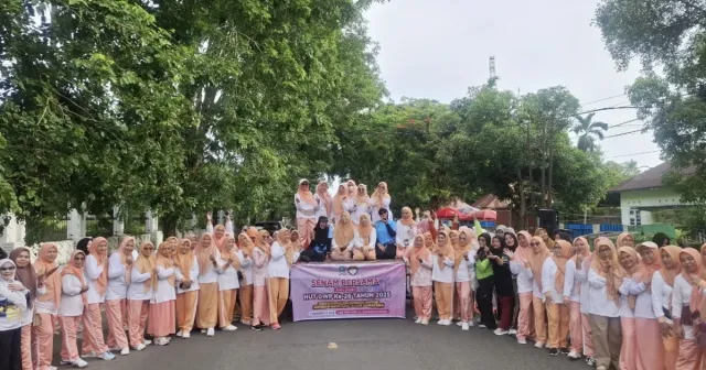 Peringati HUT ke-26, DWP Sinjai Gelar Senam Bersama dan Galang Donasi untuk Korban Bencana di Sumatera