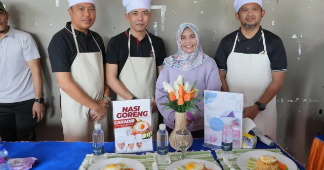 HUT DWP Ke-26, Pejabat Sinjai Adu Kreasi Masak Nasi Goreng 