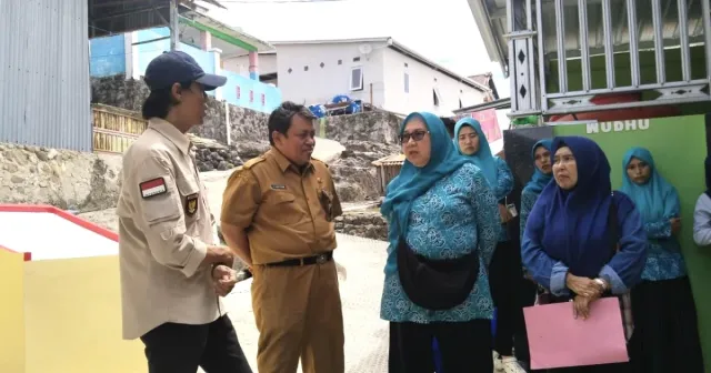 Disperkimtan Sinjai Dampingi Tim Monev Arsinum di Pulau Kondingare 