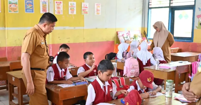 Pemkab Sinjai Uji Coba Penerapan Lima Hari Sekolah di Awal Tahun 2026