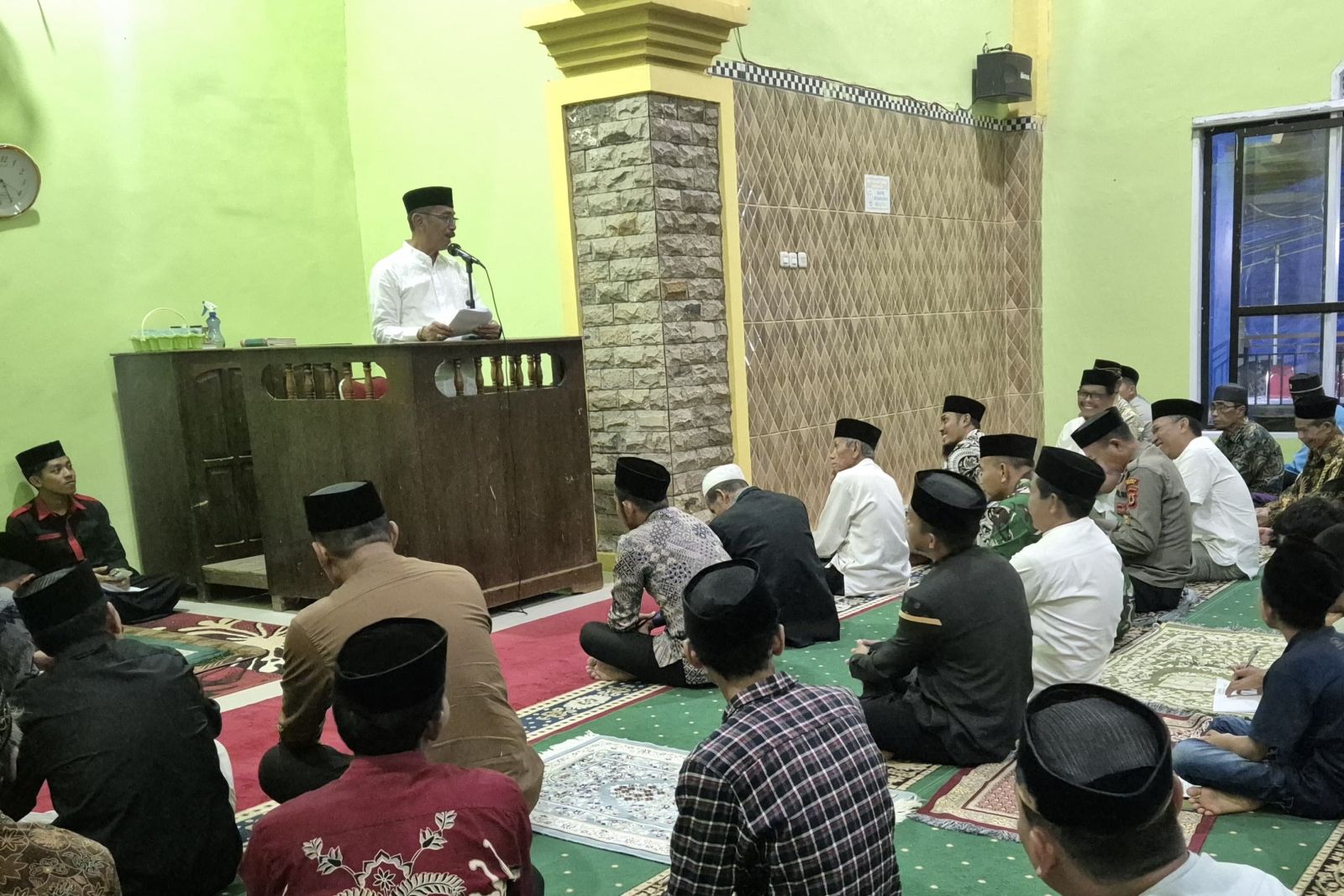 Safari Ramadan, Sekda Sinjai Paparkan Program Prioritas 2026 di Hadapan Warga Sinjai Tengah