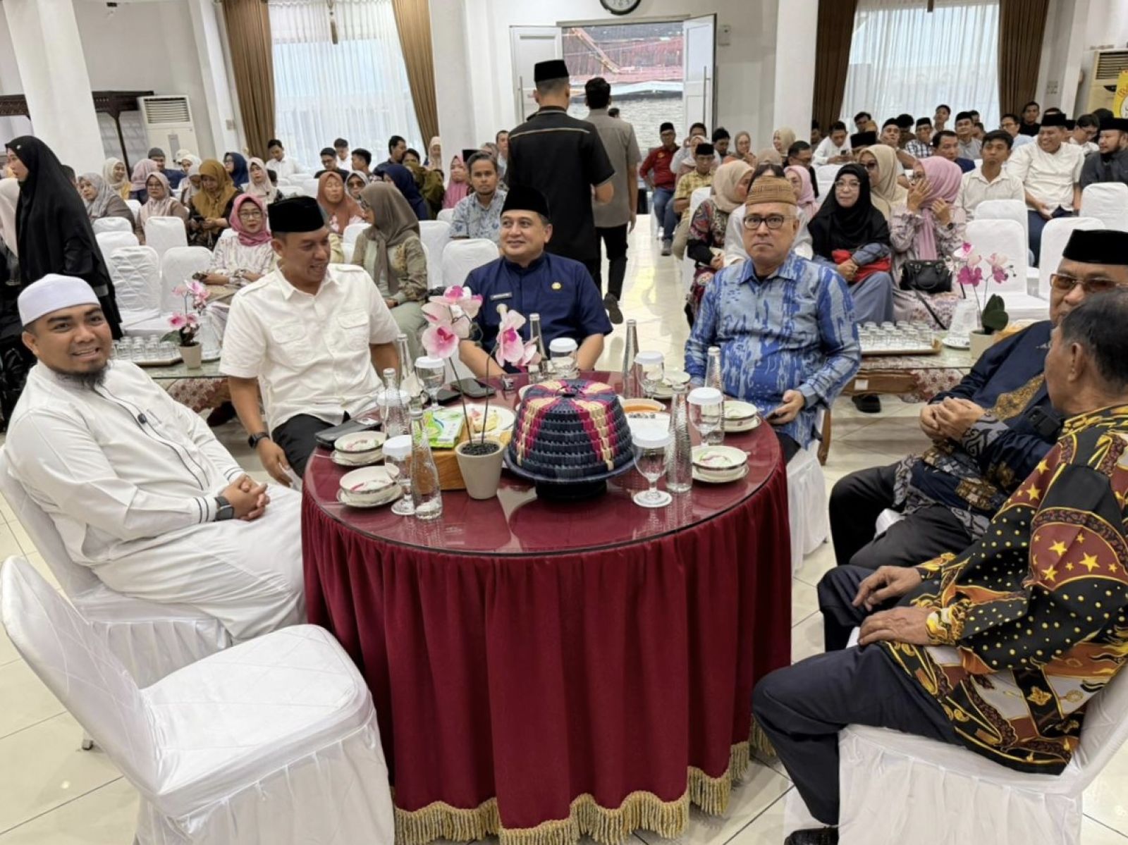 Wabup Sinjai Hadiri Buka Puasa Bersama Alumni Fakultas Hukum Unhas di Makassar