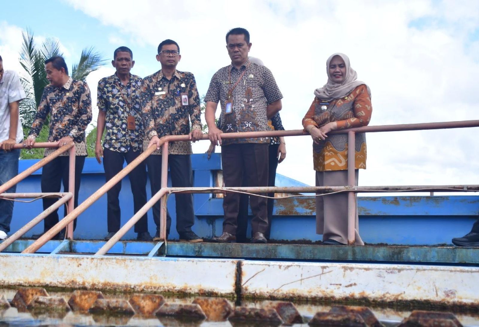 Cek Langsung Jaringan Air, Bupati Sinjai Minta Pelayanan PDAM Lebih Responsif