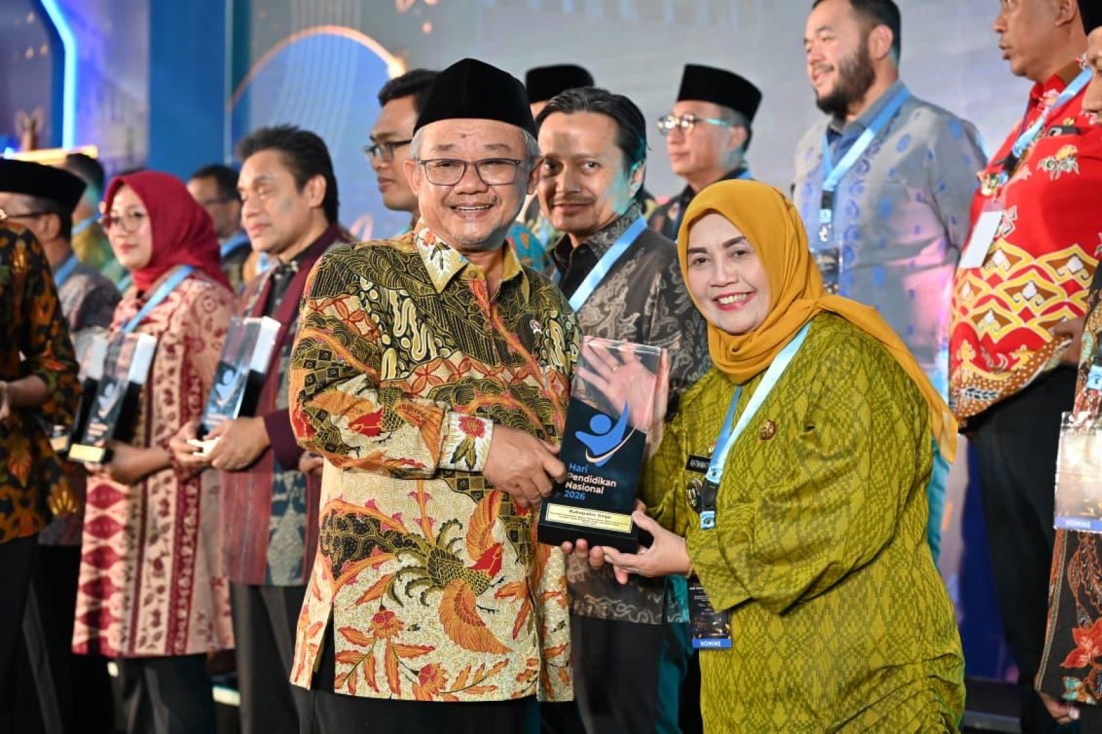 Bupati Sinjai Terima Penghargaan Nasional Atas Implementasi G7KAIH