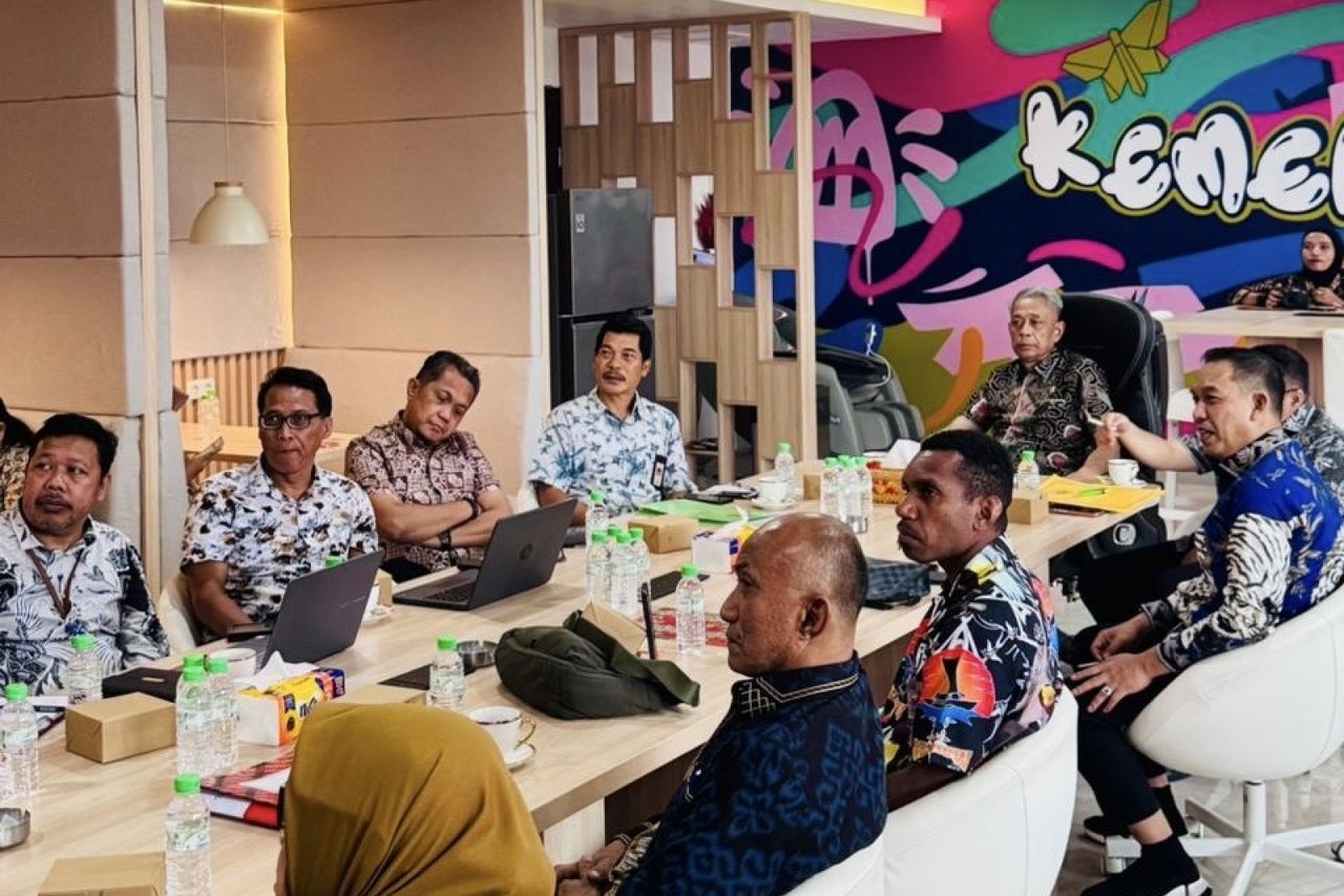 Wabup Sinjai Audiensi dengan Wamensos, Bahas Kesiapan Sekolah Rakyat
