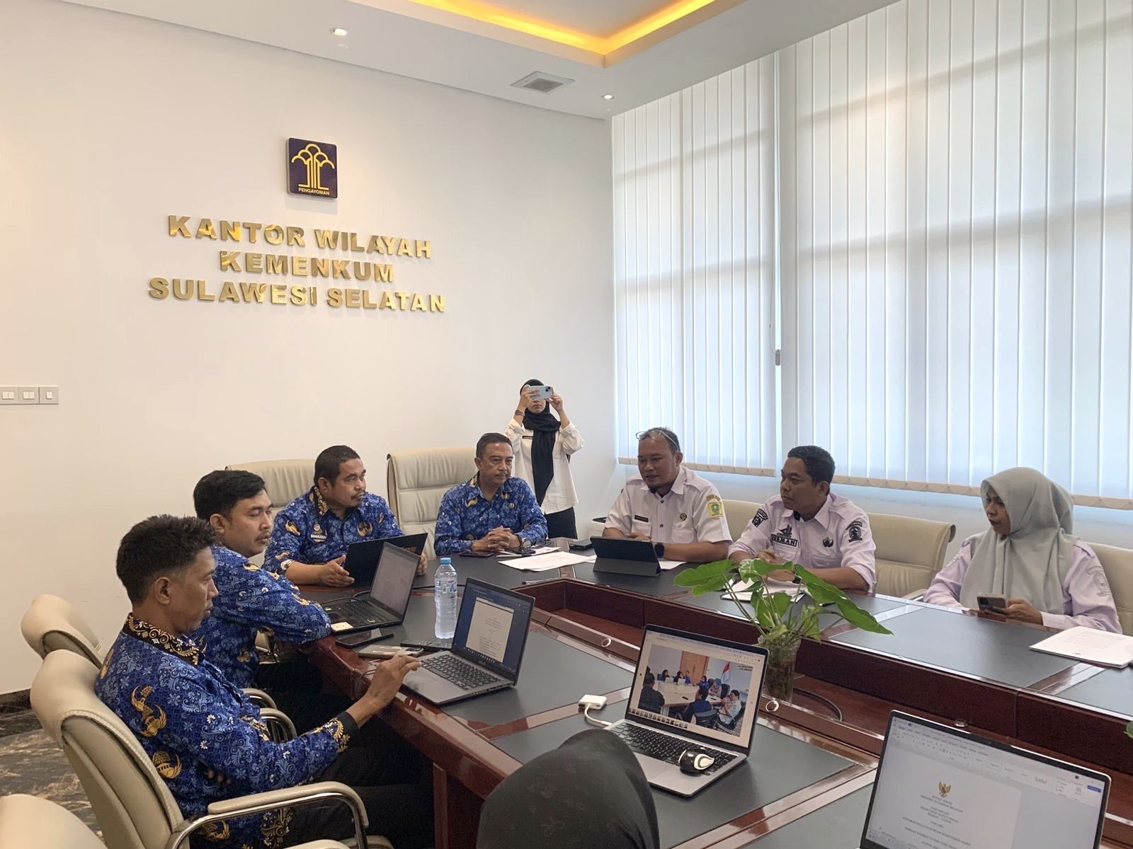 Pemkab Sinjai Ikuti Rapat Harmonisasi Empat Ranperbup di Kanwil Kemenkum Sulsel