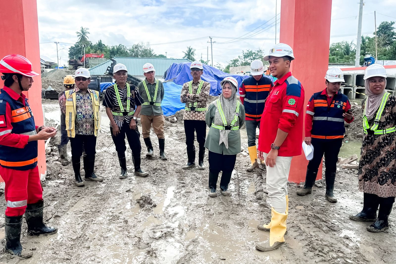 Bupati Ratnawati Tinjau Sekolah Rakyat Sinjai, Progres Pembangunan Capai 82 Persen