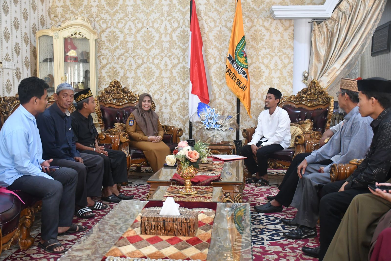 Bupati Sinjai Sambut Baik Rencana Pembangunan Masjid Ponpes Nurul Jibal Kaloling