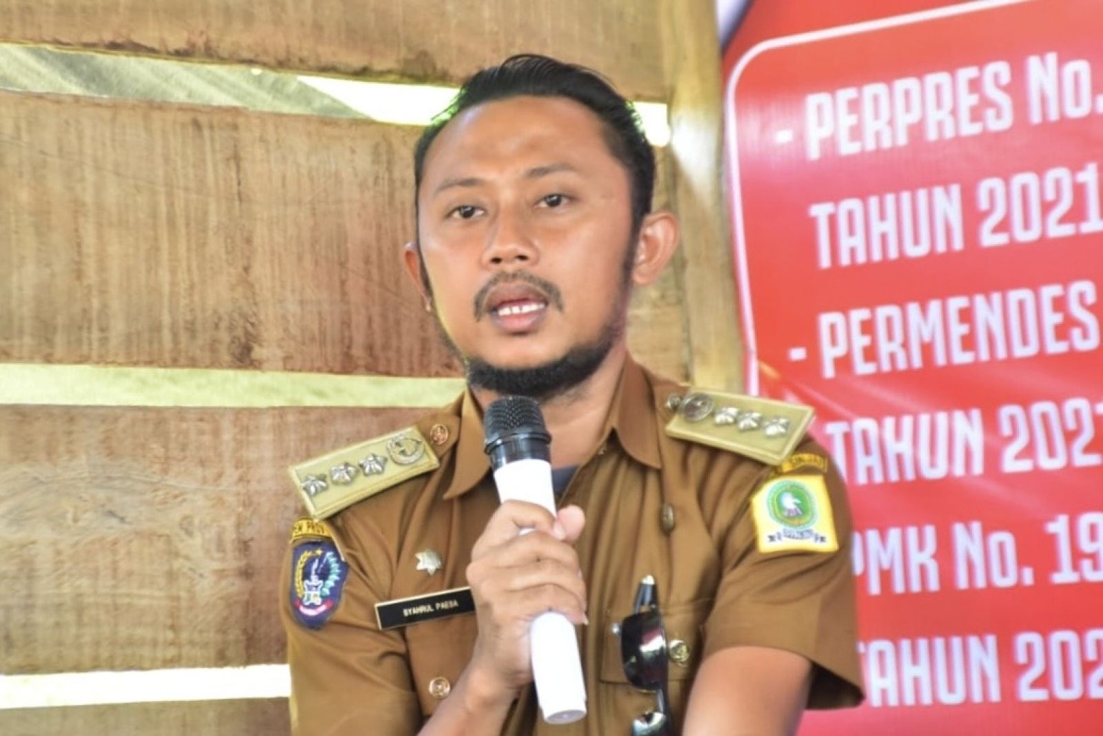 Camat Sinjai Tengah Apresiasi Kedisiplinan Desa Rampungkan Tim RKPDes Tepat Waktu