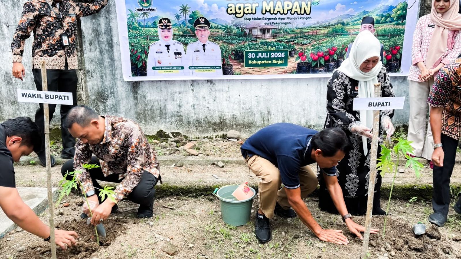 Bupati Sinjai dan Wabup Luncurkan Gerakan Stop Mager agar Mapan untuk Perkuat Ketahanan Pangan Daerah