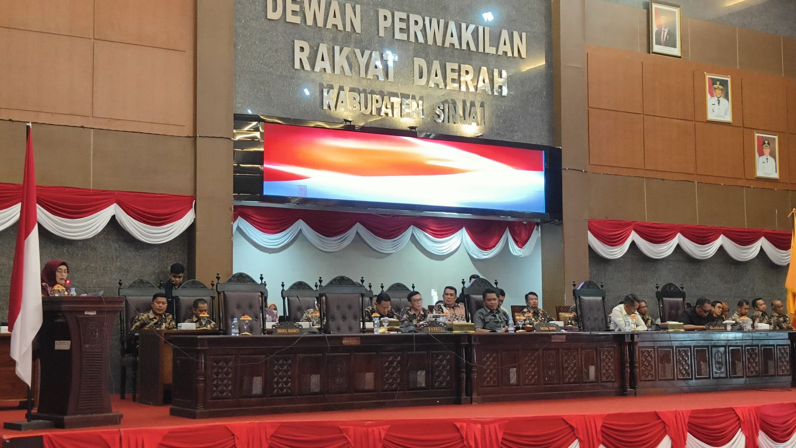 Jawab Hak Interpelasi DPRD, Bupati Sinjai Tegaskan Kebijakan Pemda Transparan dan Sesuai Regulasi