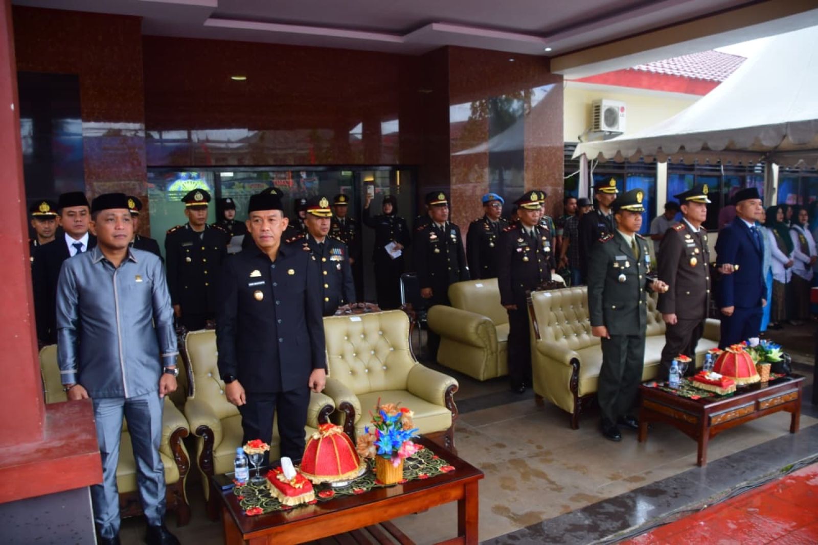 Wabup Sinjai Hadiri Upacara Peringatan HUT Bhayangkara ke-80 di Mapolres Sinjai