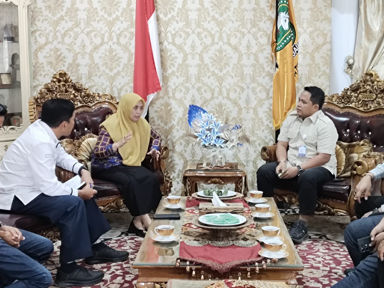 Bupati Ratnawati dan Tenaga Ahli Menteri Desa Bangun Sinergi Pengembangan Desa Tematik di Sinjai