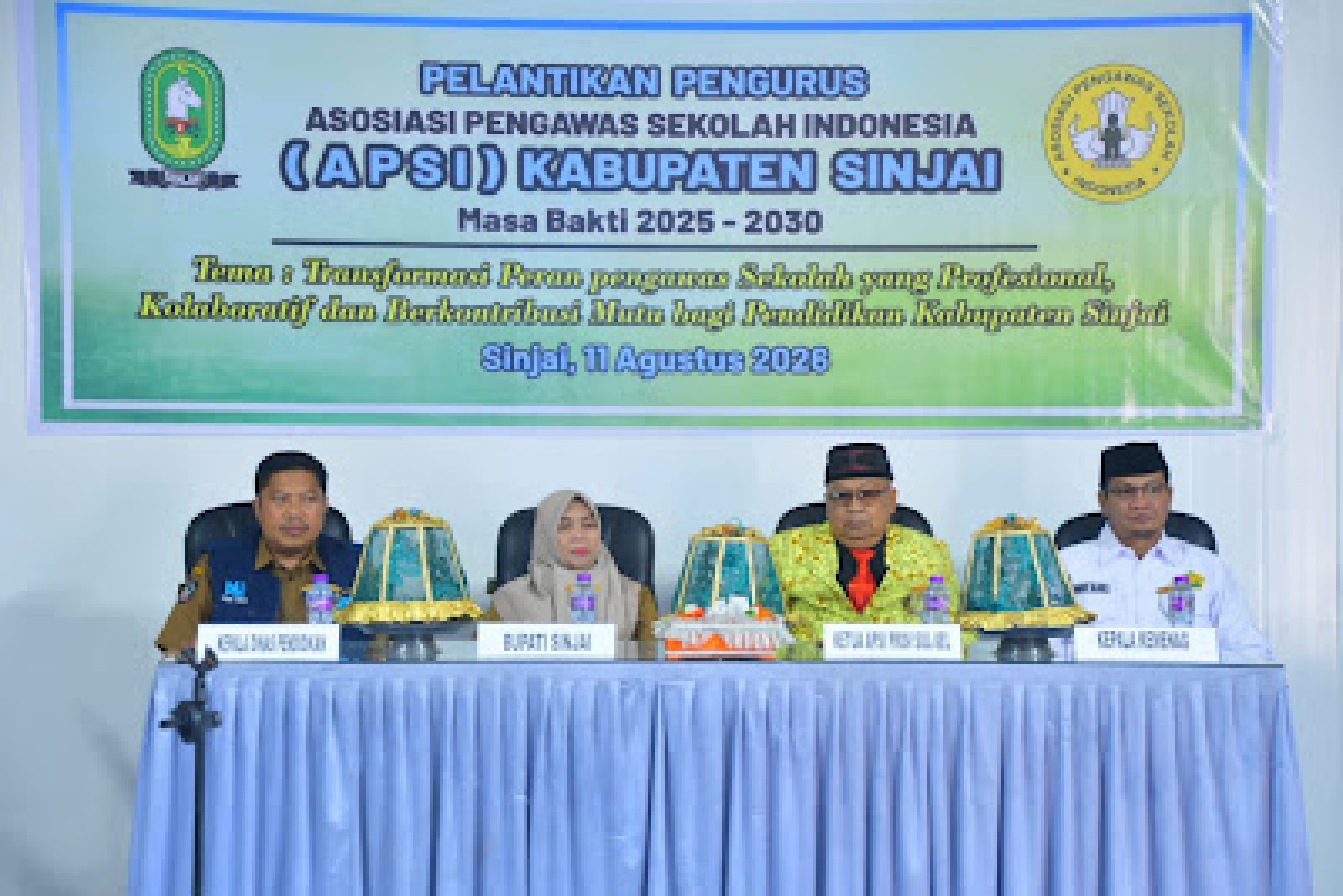 Hadiri Pelantikan APSI Sinjai, Bupati Ratnawati Dukung Penuh Program Peningkatan Mutu Sekolah