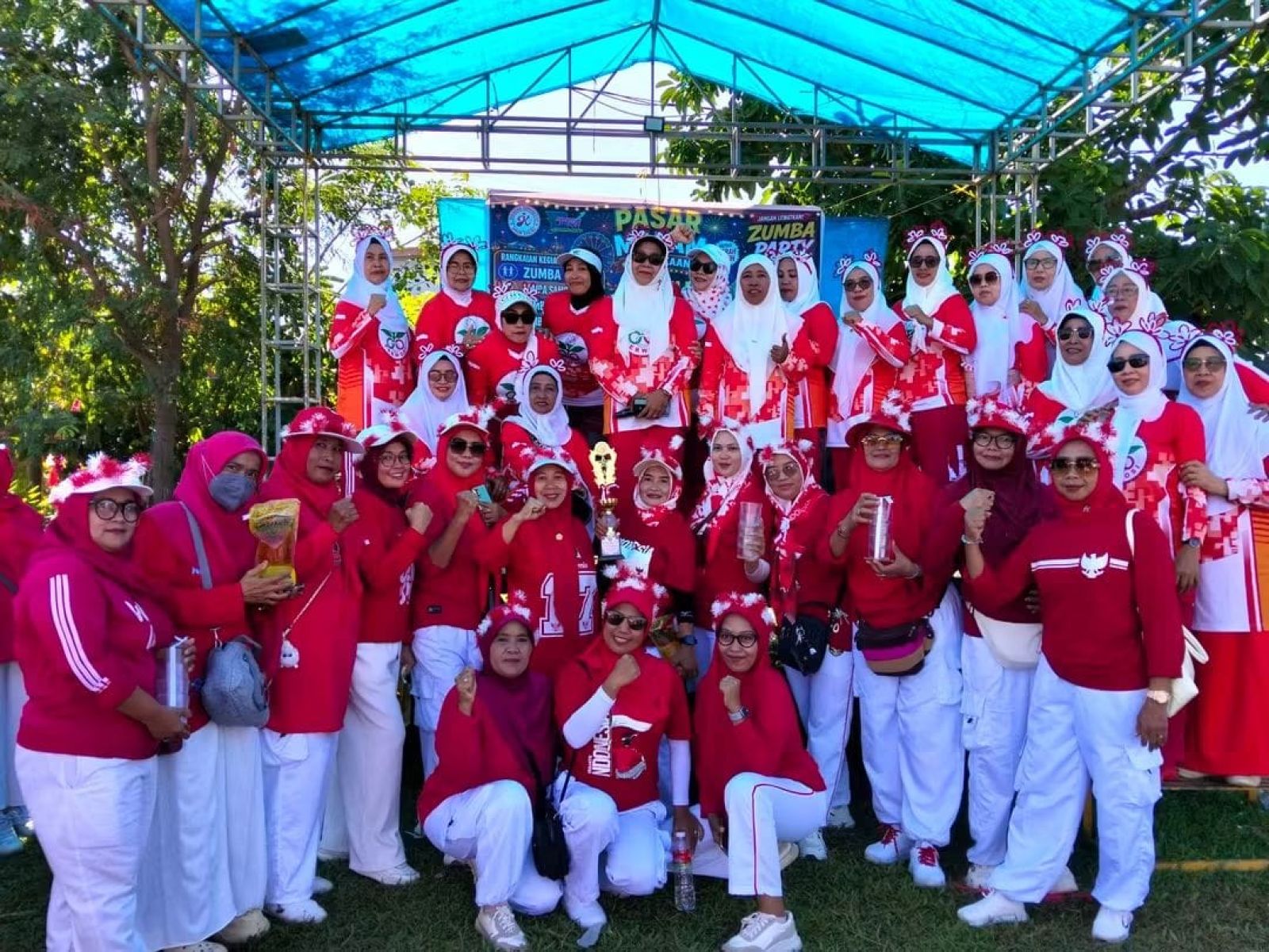 Semarakkan HUT ke-81 Kemerdekaan RI, Perwosi Sinjai Gelar Senam Sehat Bugar