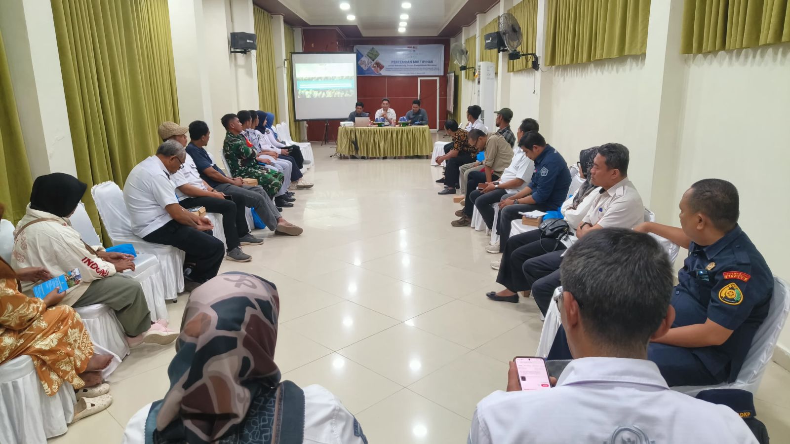 Balitbangda Sinjai Dorong Pengelolaan Bersama Perikanan Gurita di Pulau Sembilan