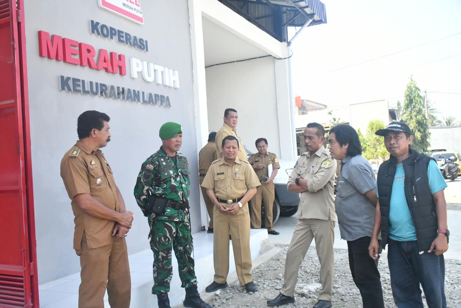 Sekda Pantau Kesiapan KDKMP di Sinjai Utara, Pastikan Sarana Prasarana Memadai