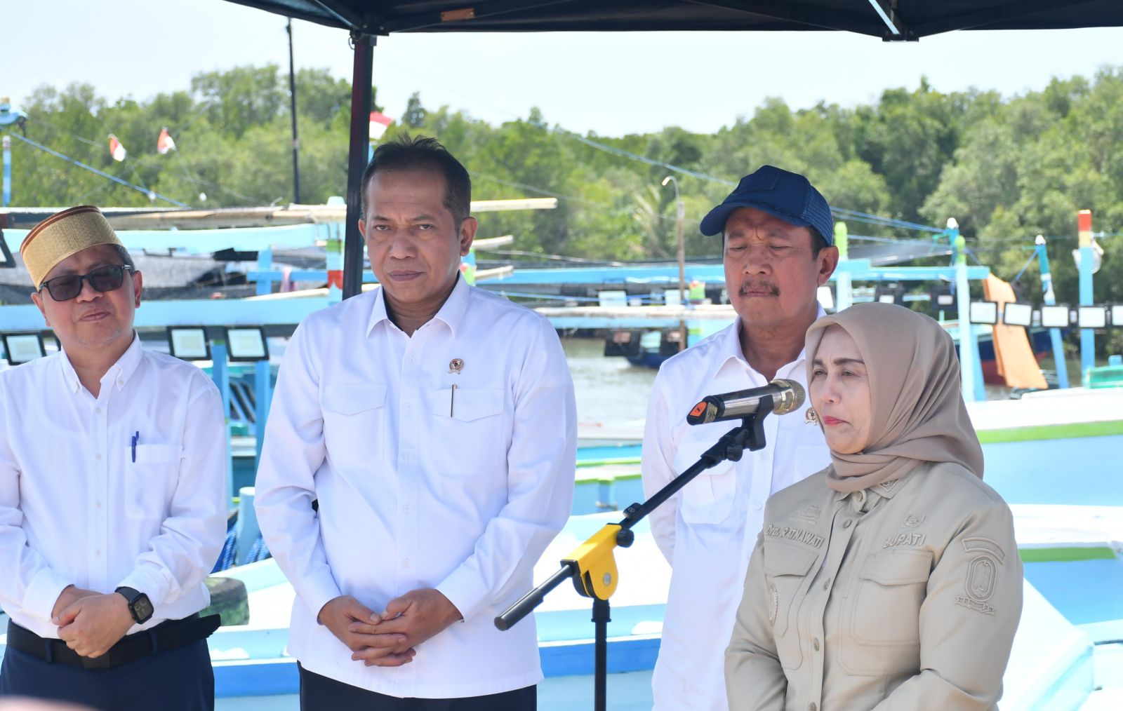 Dua Menteri Kunjungi KNMP Tongke-Tongke, Bupati Sinjai Harap Potensi Kelautan Berdampak ke Masyarakat