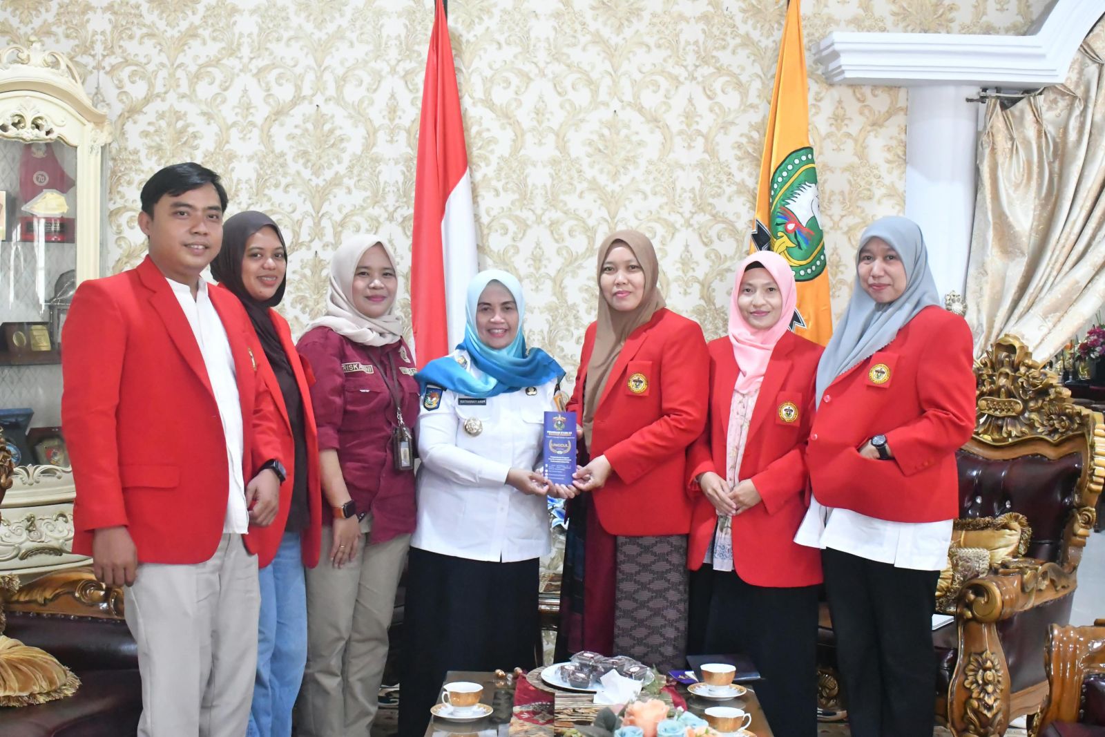 Bupati Sinjai Terima Audiensi Ketua Prodi S2 Bahasa Inggris Unhas