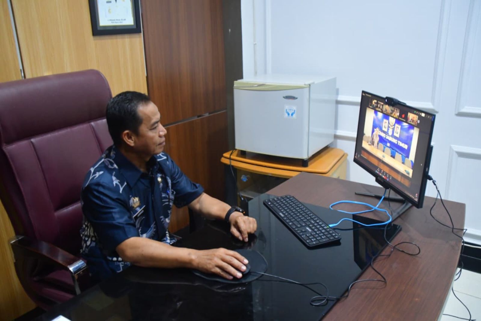 Pemkab Sinjai Ikuti Rapat Pemenuhan dan Pemutakhiran Data SIPD BUMD