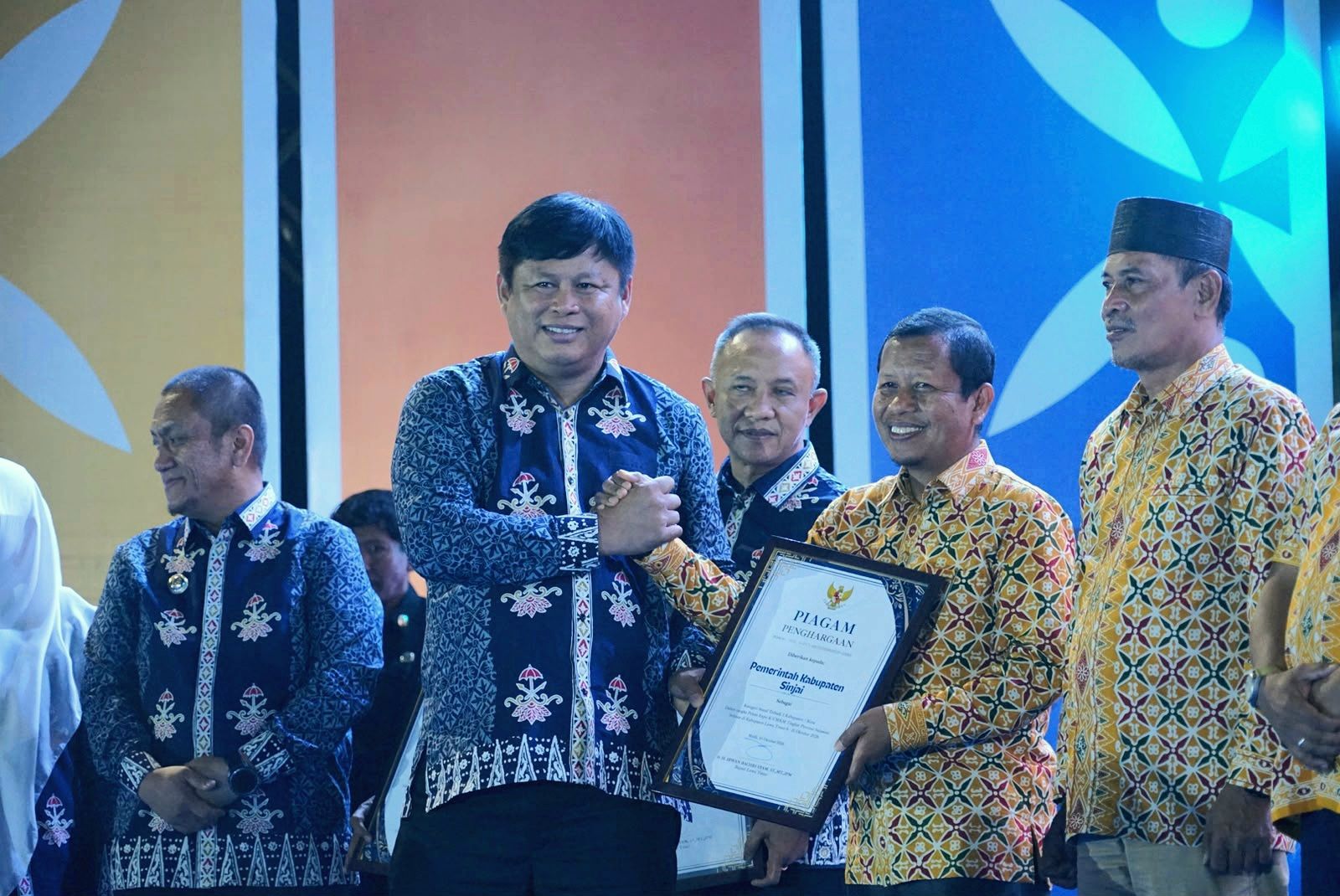 Kabupaten Sinjai Raih Juara I Stand Terbaik Expo K-UMKM Harkopnas ke-79 SulSel