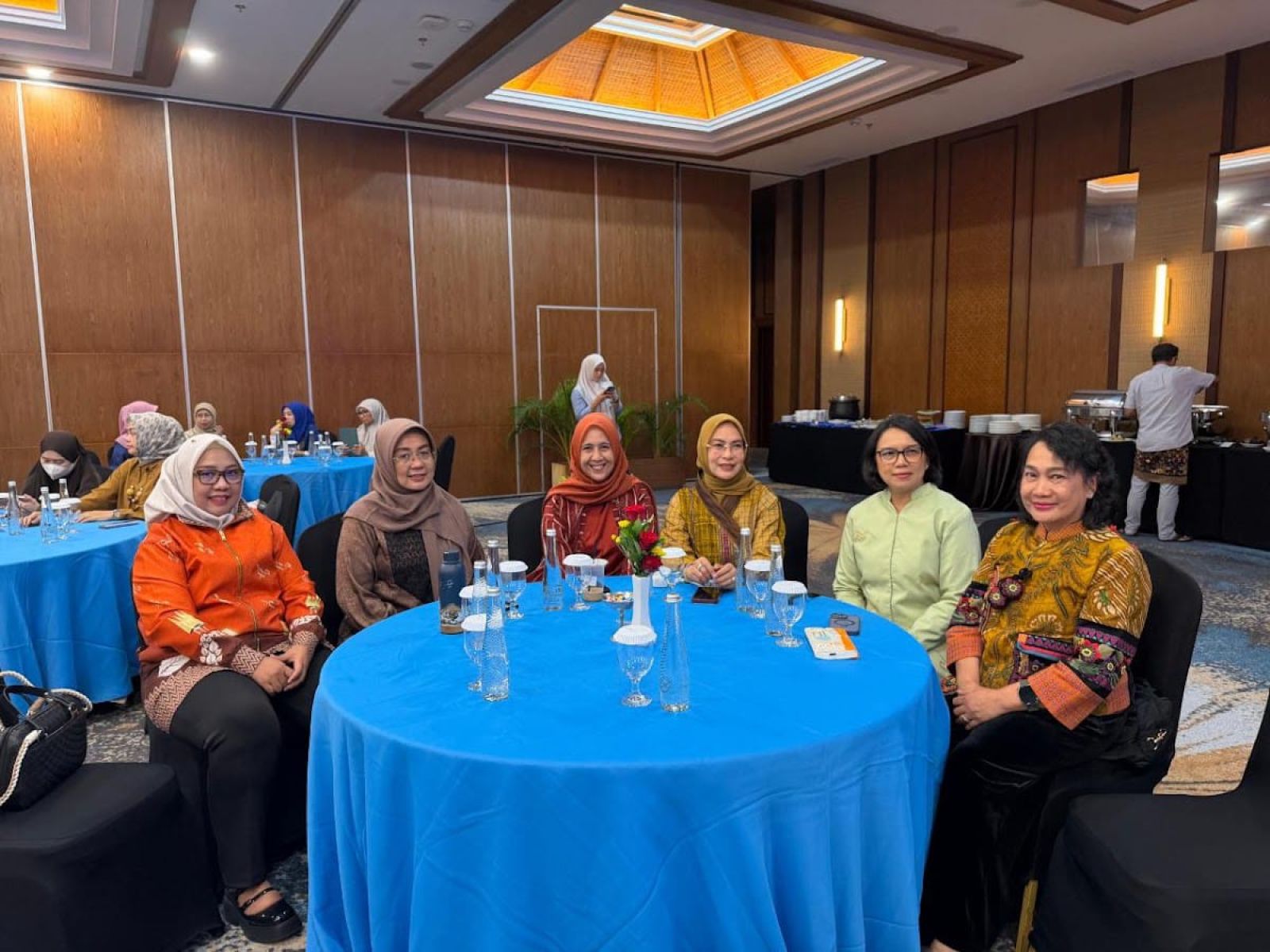 Perkuat Program Pemberdayaan Keluarga, Rozalina A. Mahyanto Ikuti Rakerda TP PKK Sulsel