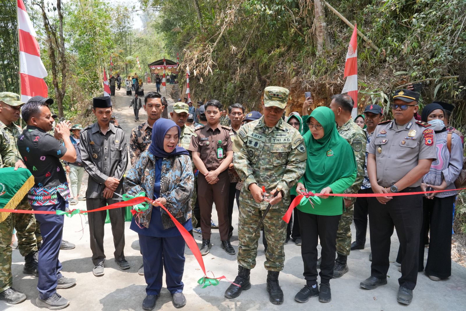 Tiga Jembatan di Sinjai Borong Resmi Digunakan, Bupati Ratnawati: Perkuat Akses dan Ekonomi Warga