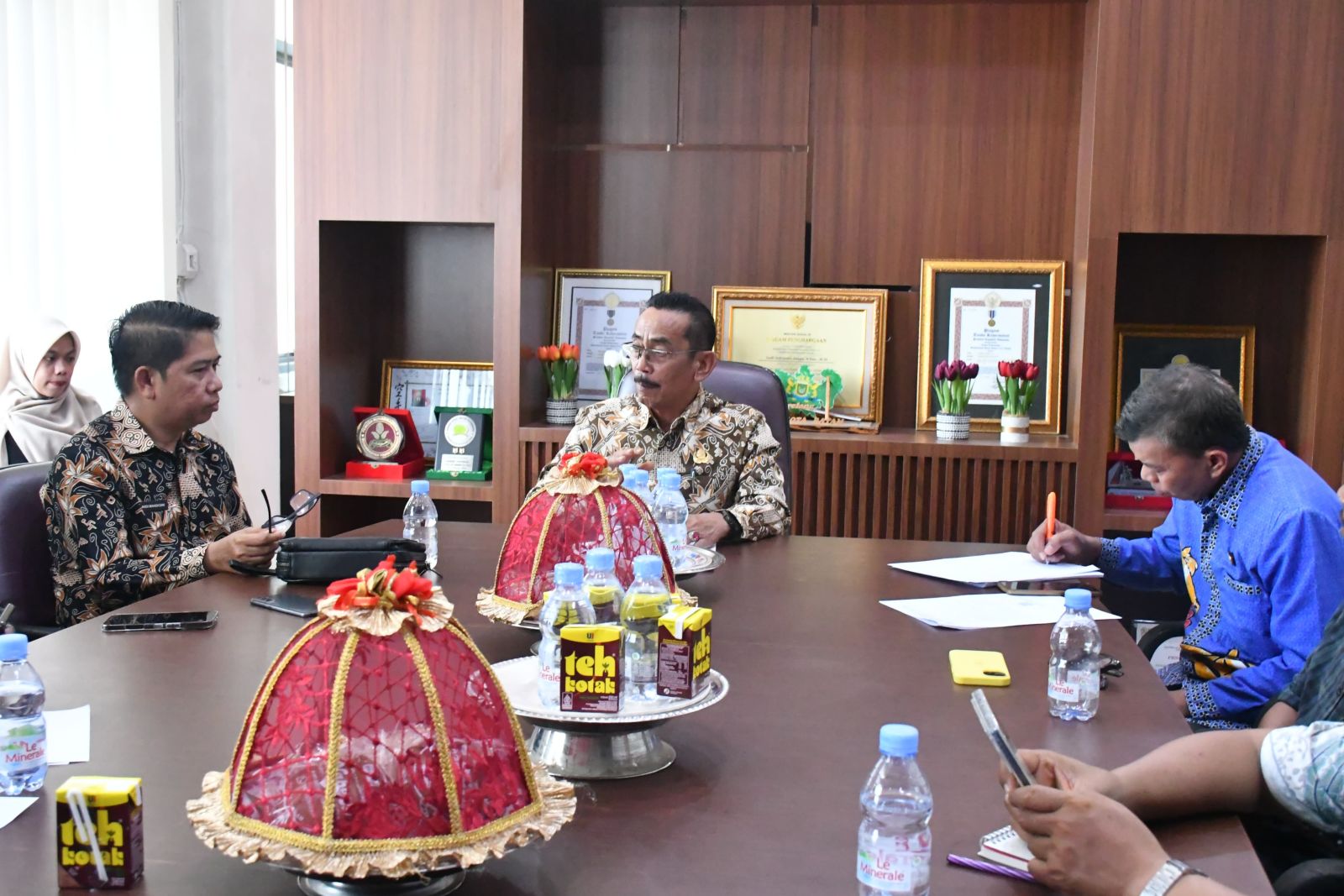Lindungi Hak Adat, Pemkab Sinjai Perkuat Koordinasi dengan AMAN