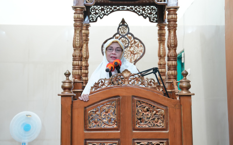 Safari Ramadan di Alenangka, Ratnawati Arif Pastikan Pengerjaan Ruas Topangka–Bola Dimulai Tahun Ini