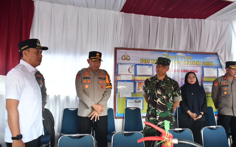 Wabup Sinjai Tinjau Pos Pengamanan Operasi Ketupat 2026, Pastikan Kesiapan Arus Mudik Lebaran