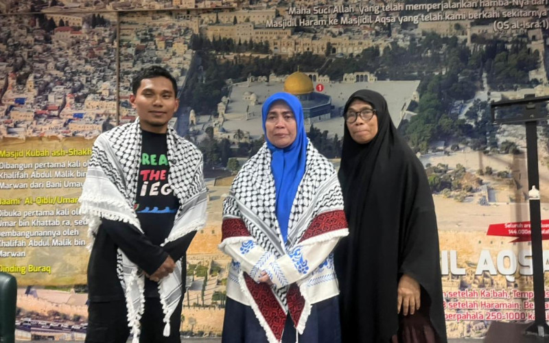 Bupati Sinjai Sambut Kepulangan Ustadz Asad, Relawan Palestina yang Selamat dari Pembajakan