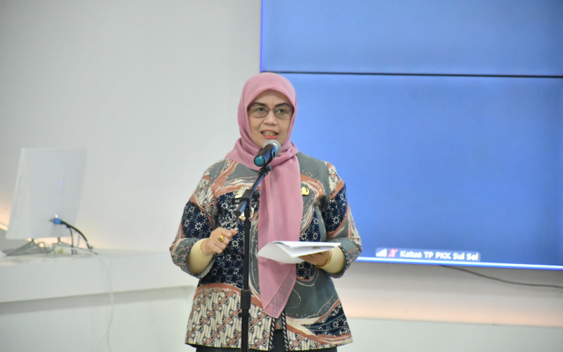 Bupati Sinjai Buka Sosialisasi KISAK, Dorong Masyarakat Tertib Administrasi Kependudukan