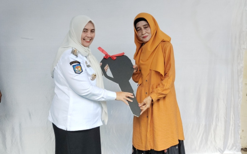 Bupati Sinjai Hadiri Penyerahan Hadiah Gebyar Pendapatan, Ajak Masyarakat Taat Bayar Pajak